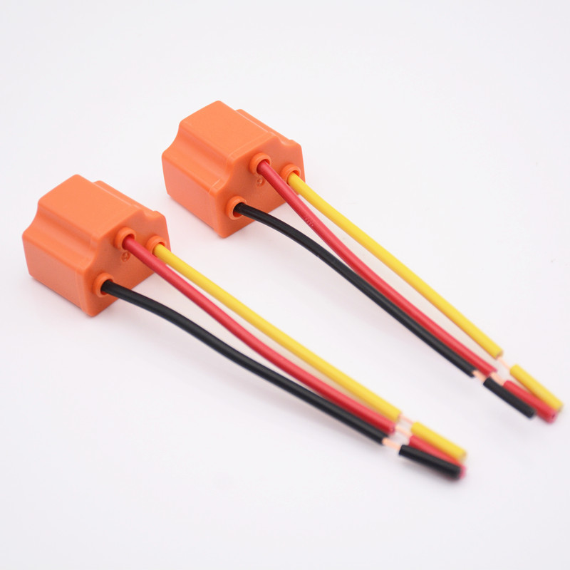 H4 ceramic three-plug headlight socket car lamp holder bulb socket flasher socket high temperature resistant headlight socket belt