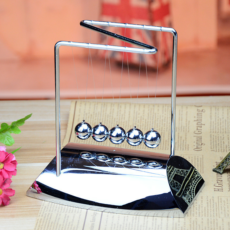 Newton pendulum ball wholesale chaos pendulum metal crafts gift creative ornaments home plastic Newton pendulum decoration