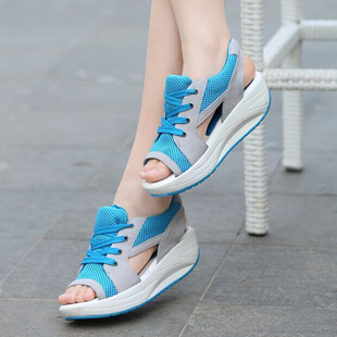 2018 New Style Platform Sandals Thick Sole Wedge Heel Breathable Rocking Shoes Women's Mesh Shoes Comfortable Sports Casual Women's Shoes