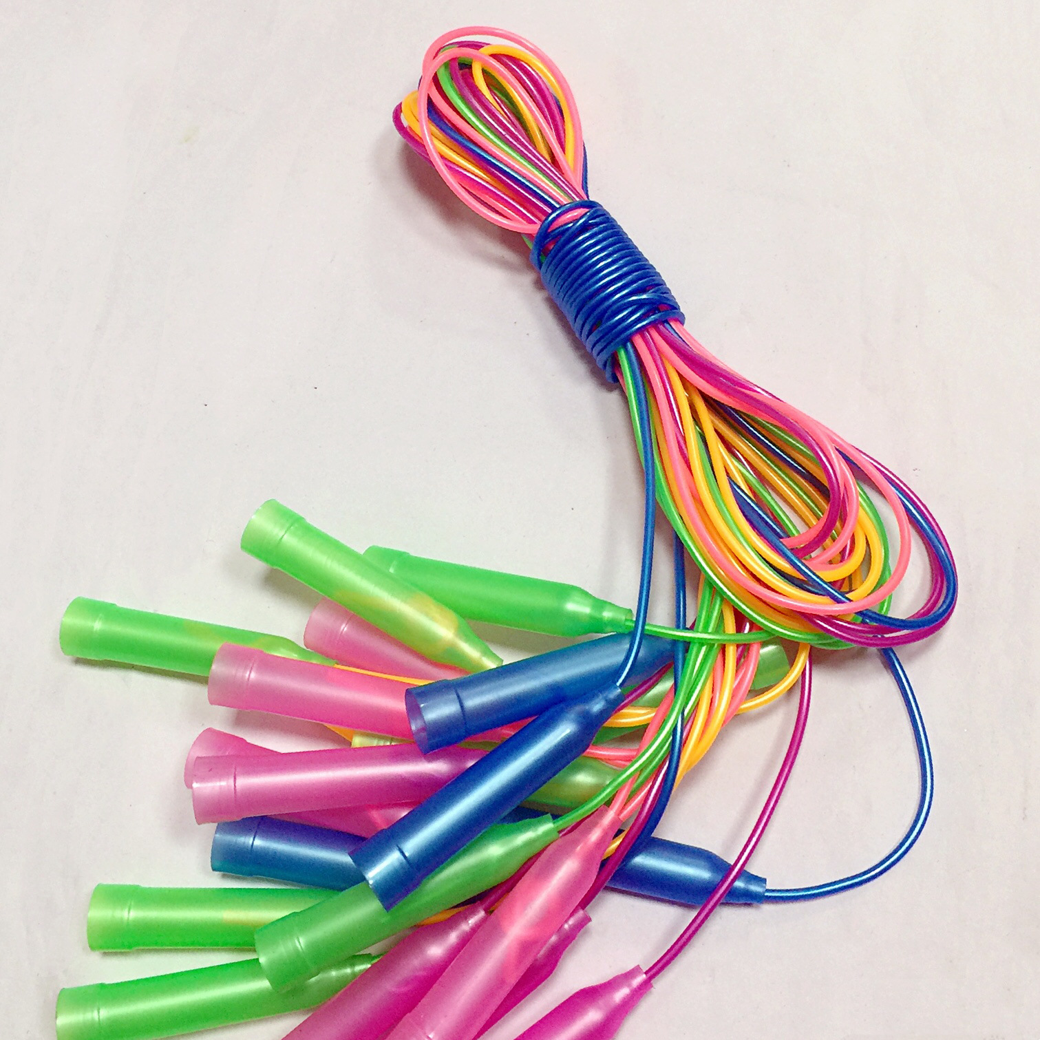 Wholesale colorful plastic skipping rope children student sp..