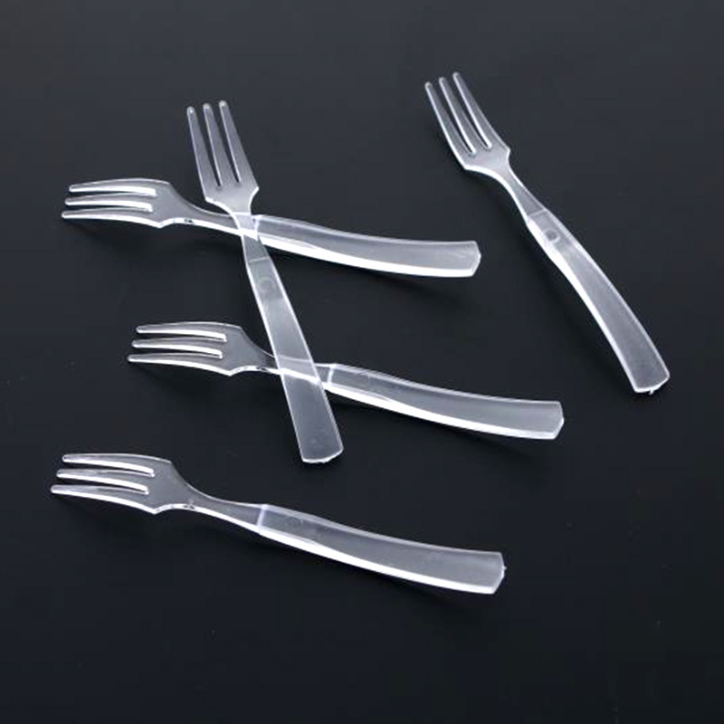 Factory Direct supply 10.8CM disposable transparent plastic cake fork/frosted three-tooth fork/fruit fork 50 pcs/bag