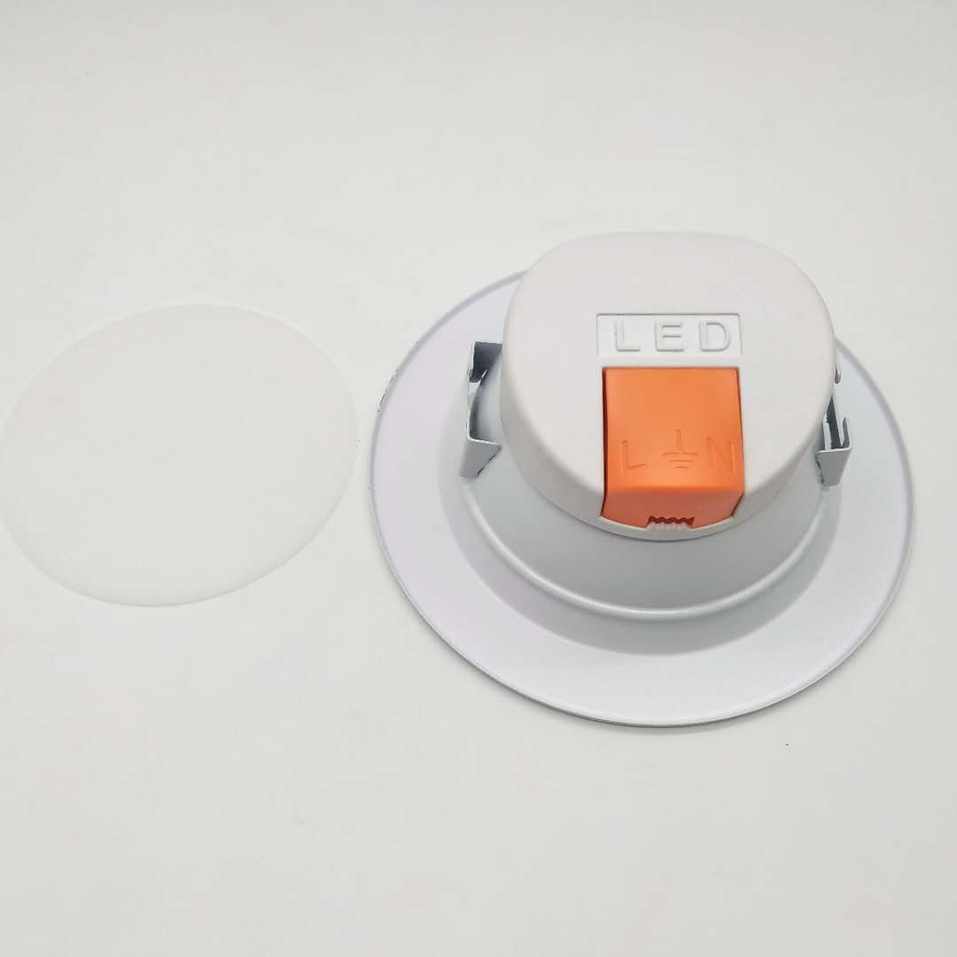 Supply explosions 2.5-6 inch downlight kit iron downlight housing white rich beauty downlight straw hat downlight kit