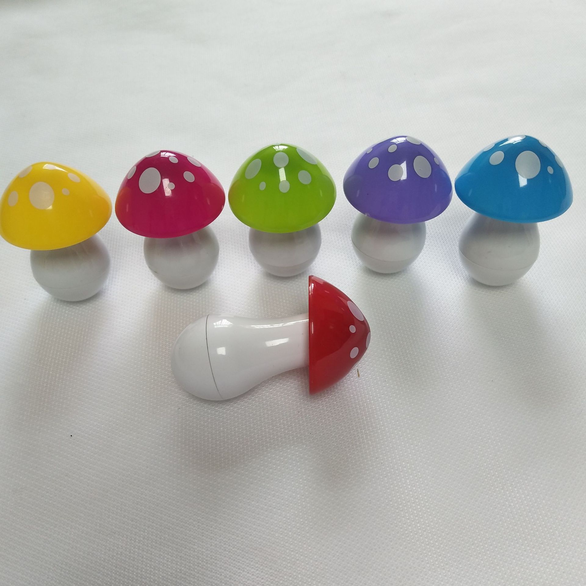 Creative Stationery Cute Cartoon Retractable Mushroom Pen Elementary School Ballpoint Pen Toy Pen Custom Printing Pen