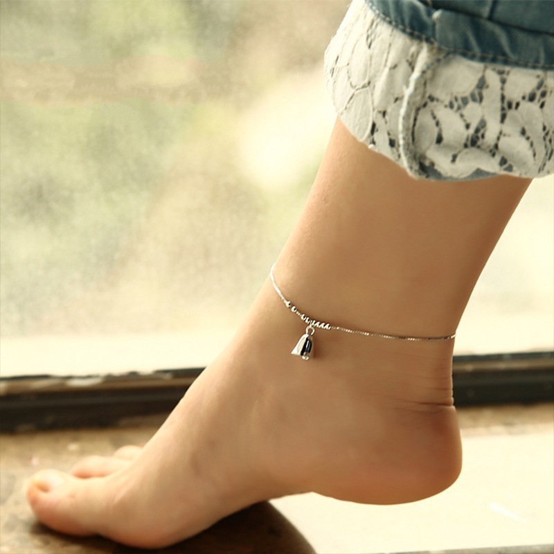 Bell anklet female fashion Joker silver jewelry small fresh Korean wind bell foot jewelry wholesale a generation of hair