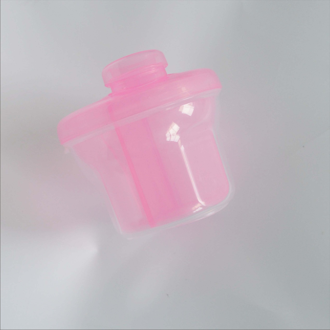 Rotating milk powder box baby milk powder box portable three-layer milk powder box storage box factory wholesale