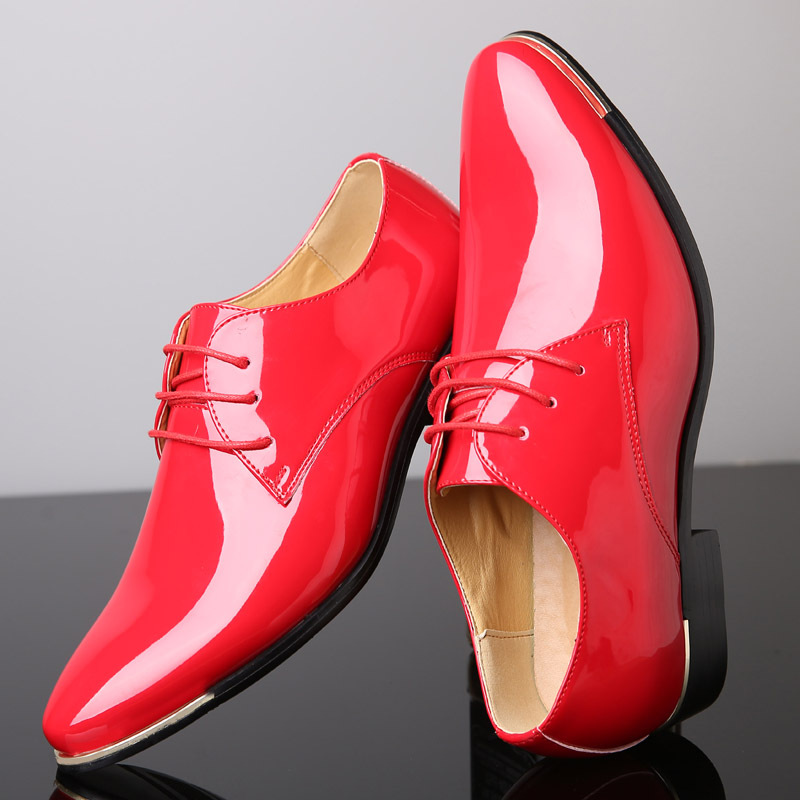 2024 Cross-border Special for New Men's Business Casual Shoes Fashion Bright Leather Dress Men's Shoes Large Number Pointed Leather Shoes