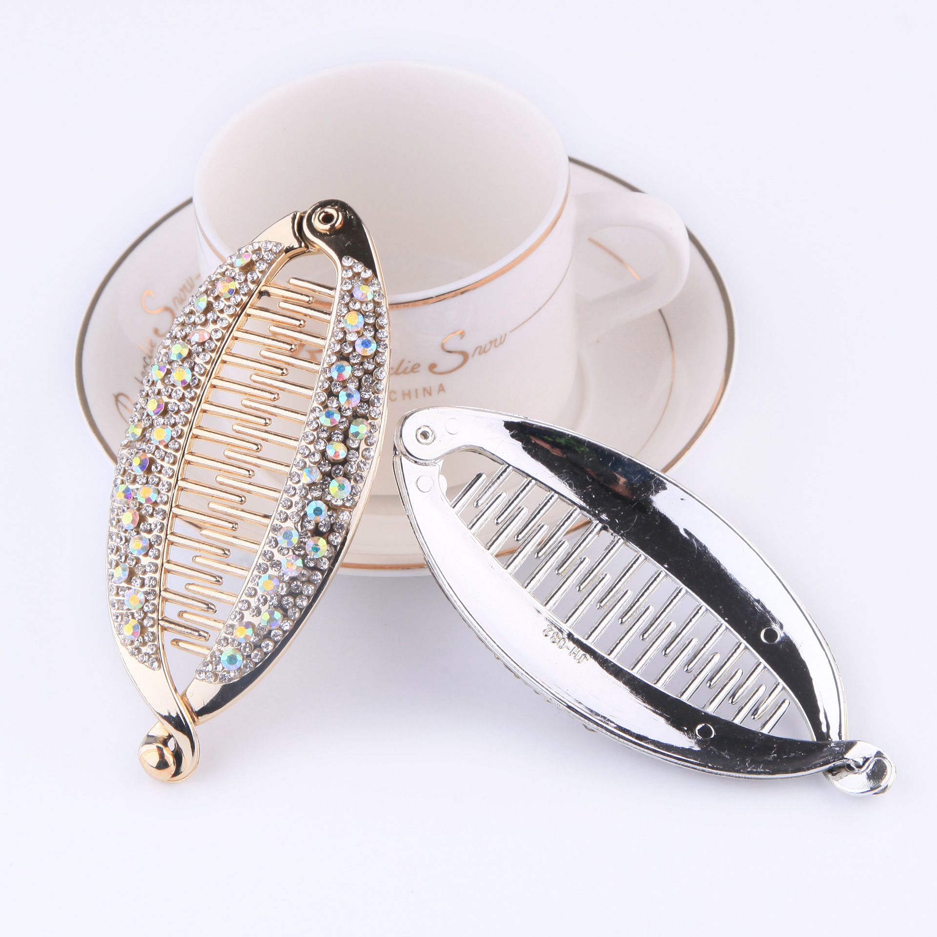 Factory direct supply Korean popular size diamond diamond plating fish clip banana clip medium fish clip hair clip wholesale