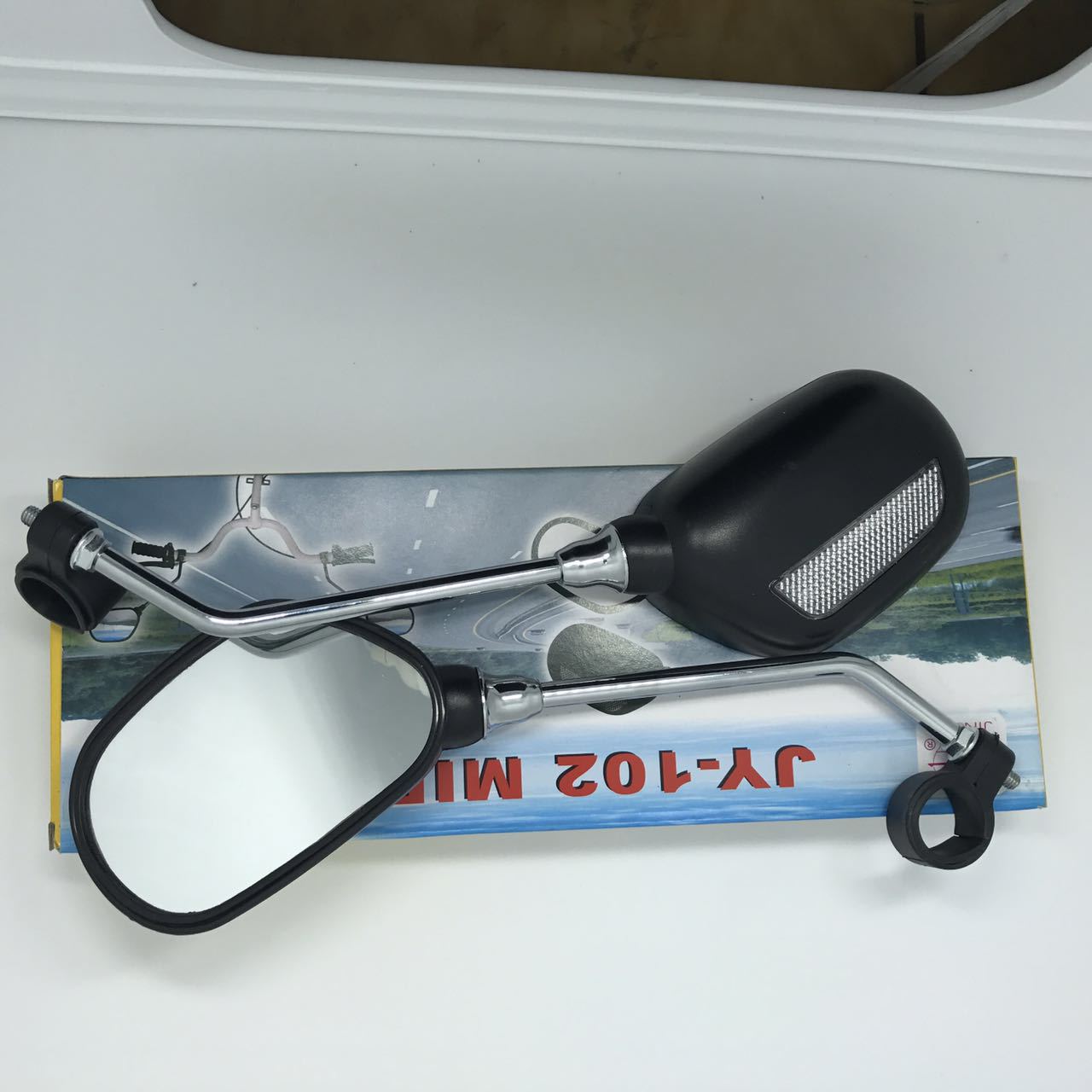 Bicycle Rearview Mirror Mountain Bike reflector riding safety rearview mirror convex reflective safety rearview mirror
