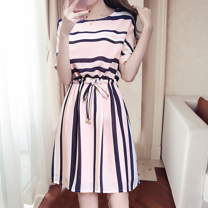 Wholesale 2019 summer new large size women's slimming dress short sleeve casual striped skirt a generation of hair