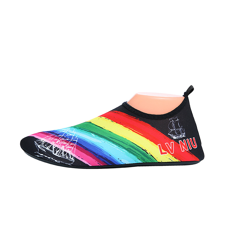 Children's beach shoes swimming snorkeling shoes soft bottom breathable upstream shoes wading red foot skin shoes diving shoes wading shoes