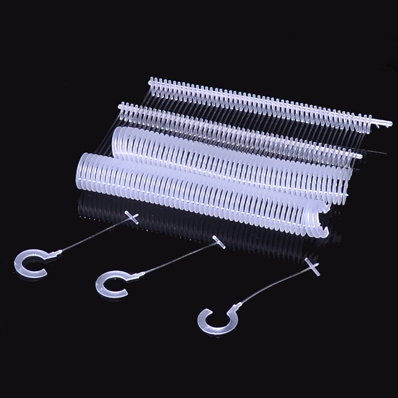 メーカーはプラスチックの疑問符を供給しています。|undefined