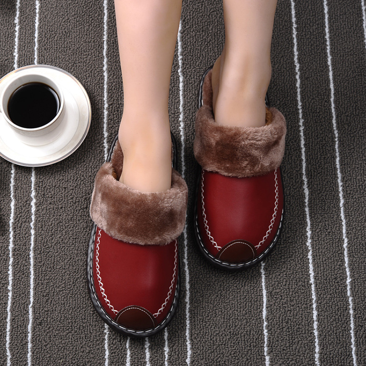 Factory wholesale warm cotton shoes women's winter indoor thick-soled home shoes Korean style fur slippers for men and women lovers leather slippers