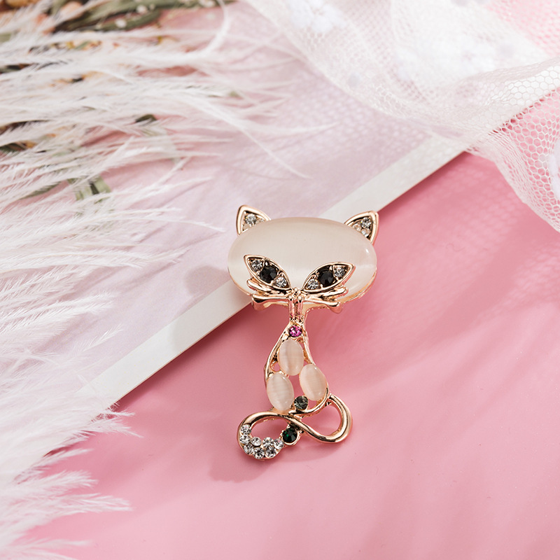 Blue Hao Japanese and Korean Fashion Trend Elegant Atmospheric Personalized Cat's Eye Stone Cute All-match Animal Kitten Brooch Accessories