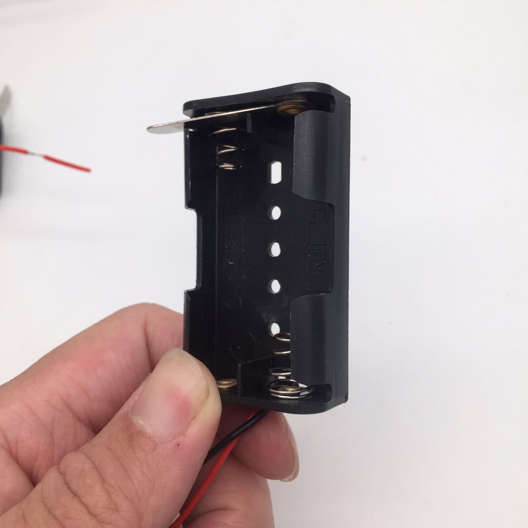 Factory direct supply high quality knife switch battery box 2 5 battery box DIY small production accessories