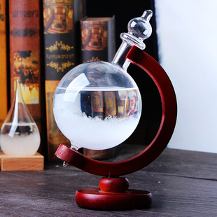 Creative Glass Crafts Ornaments Globe Rotating Weather Forecast Bottle Storm Bottle Valentine's Day Home Accessories