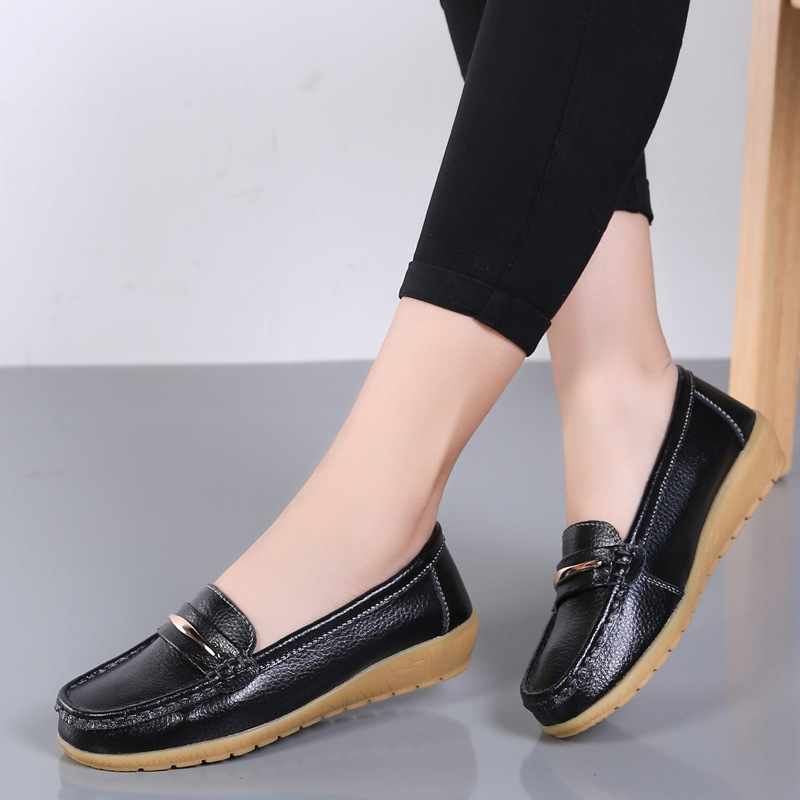 2023 New Cross-border Cowhide Middle-aged and Elderly Mother Shoes Women's Single-layer Shoes Bean Shoes Genuine Leather Soft Bottom Wedge Nurse Shoes