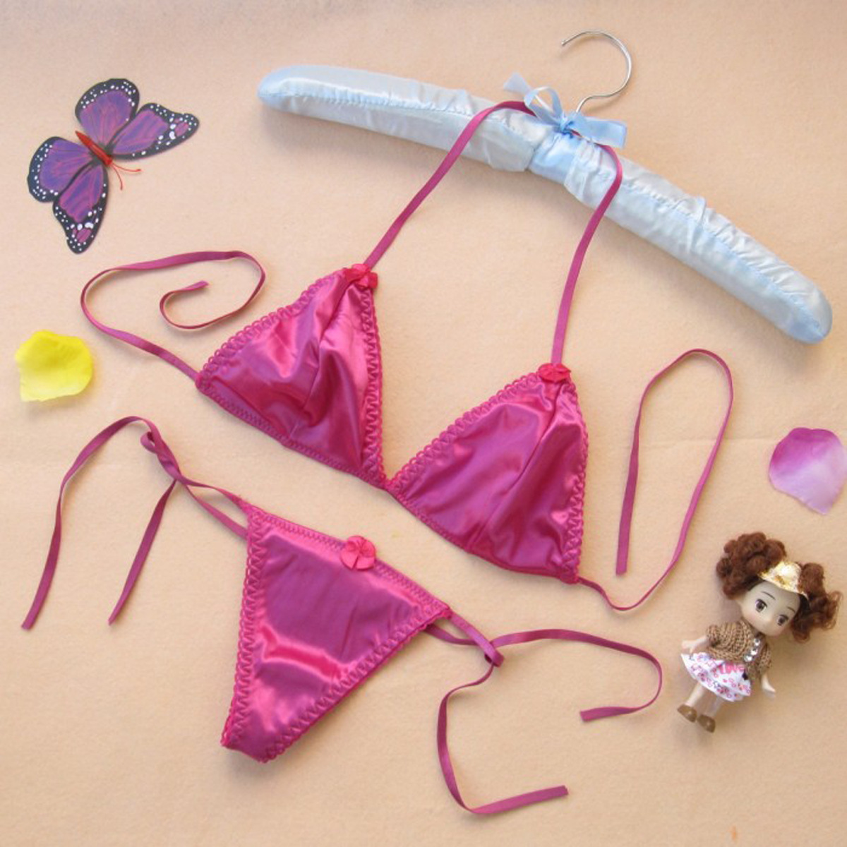 Seksi čipkasti japonski seksi skušnjava votli bikini s tremi točkovnimi modrčki 040_voghion.com