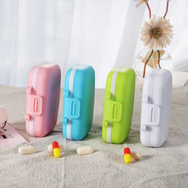 Three-compartment portable small medicine box portable mini medicine box medicine storage box multi-functional medicine box