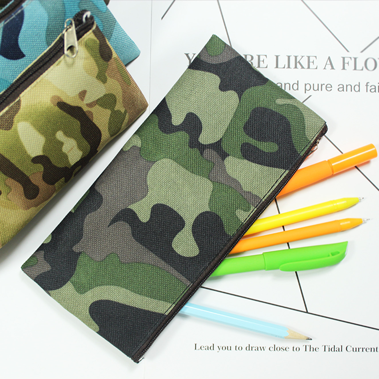Creative Korean version of simple camouflage pencil bag canvas stationery bag multi-functional dirt-resistant Oxford Cloth Pencil Box Factory Direct Supply