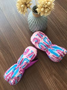 Factory direct new children's bag finger ski gloves letter printing extended cold waterproof
