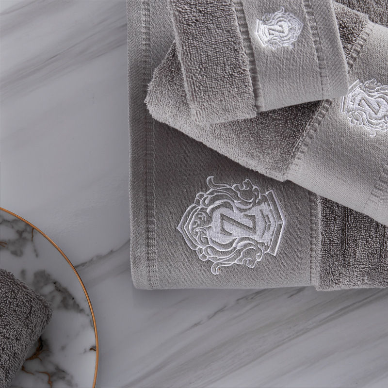 Factory direct New Star hotel cotton towel three-piece company gift personalized bath towel embroidered LOGO