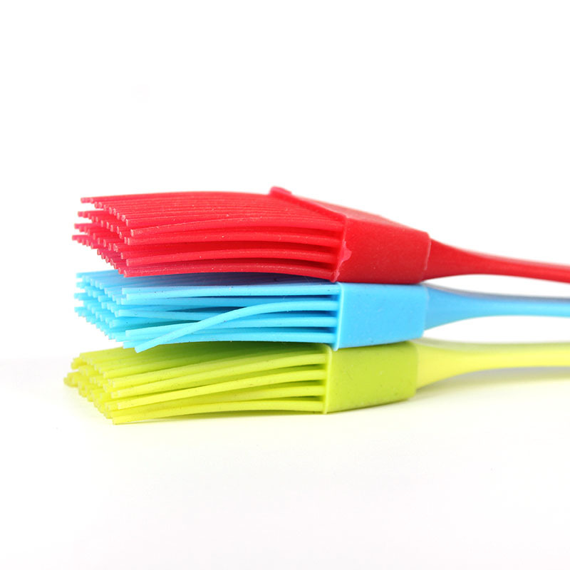 Small Silicone Brush Milk Oil Brush High Temperature Cake Baking Barbecue Brush Silicone Oil Brush Barbecue Brush
