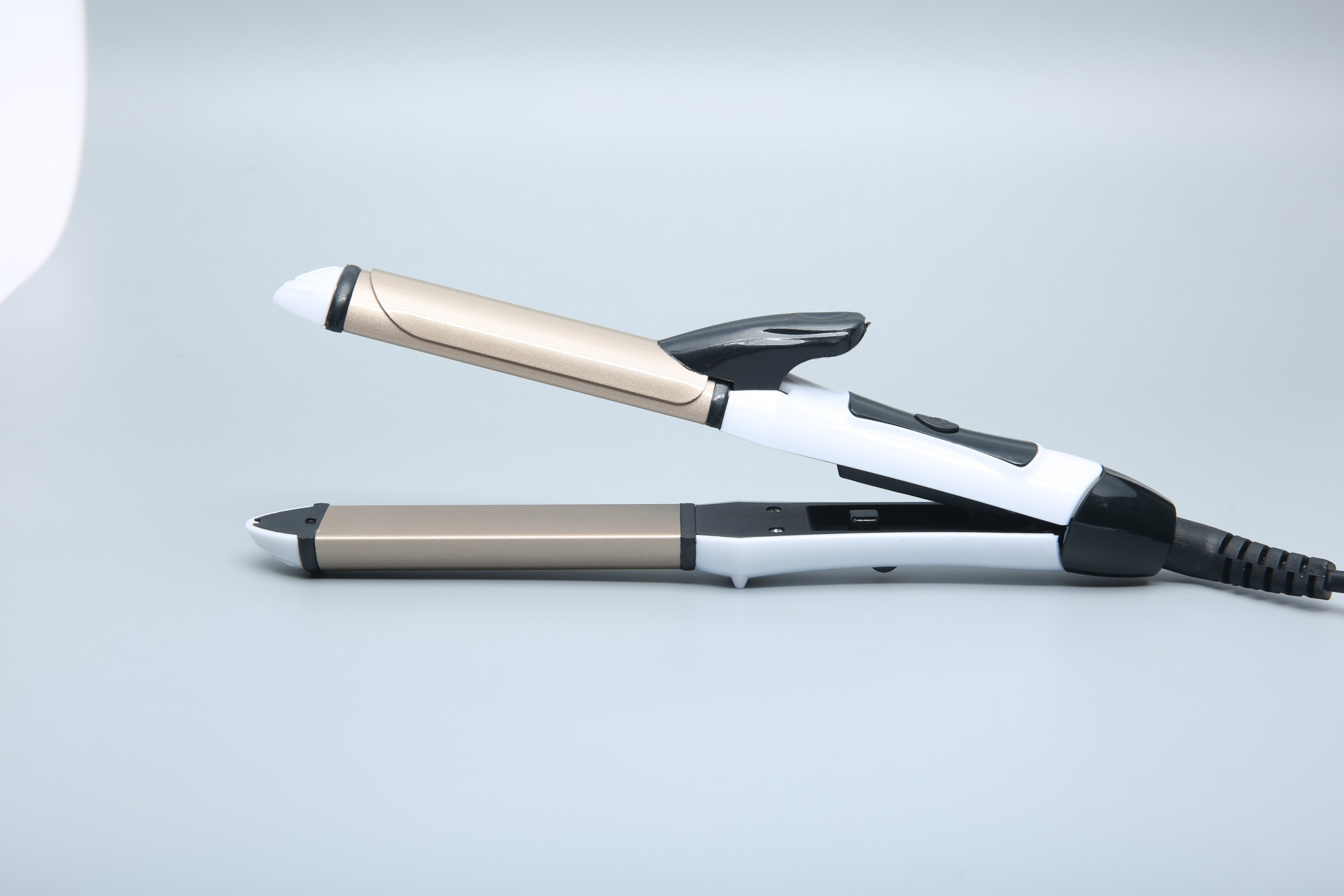 Straight roll dual-purpose bangs inner buckle straight hair two-in-one hair straightener 2009 curling rod splint manufacturers wholesale on behalf of hair