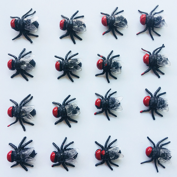 Amazon AliExpress Halloween Fool's Day plastic PVC simulation fake flies model accessories small toys in stock