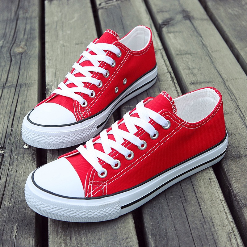 Factory direct new vulcanized shoes men's shoes couples student canvas shoes low Korean version of Joker casual shoes wholesale