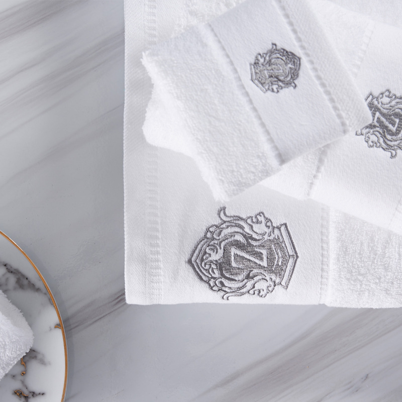 Factory direct New Star hotel cotton towel three-piece company gift personalized bath towel embroidered LOGO