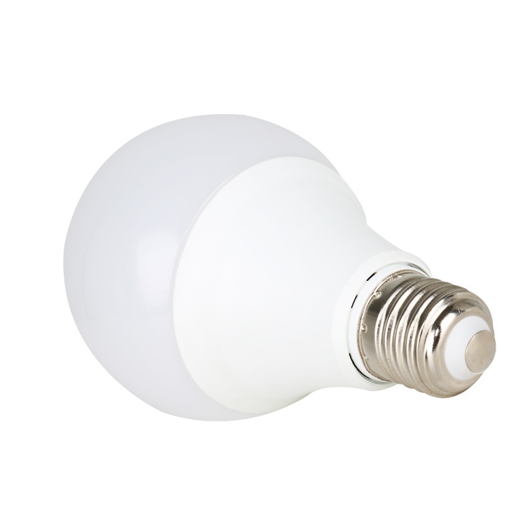 Factory wholesale plastic aluminum LED bulb yellow white light super bright energy-saving lamp E27 screw bayonet home bulb