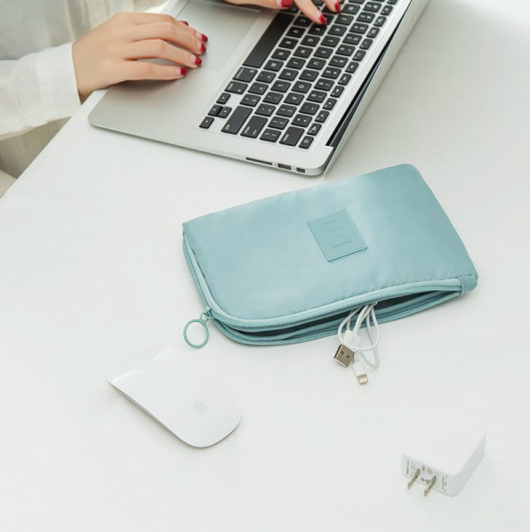 Manufacturers new travel digital storage bag mobile phone charging treasure data cable headset large capacity digital bag
