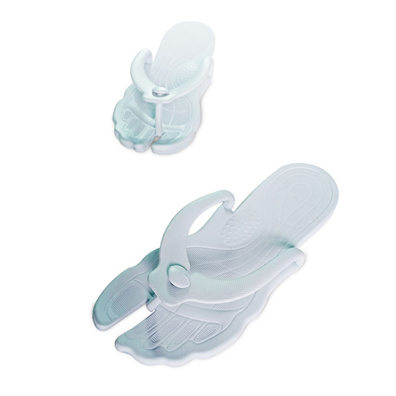 Travel Folding Plastic Rubber Flip-Flops Indoor and Outdoor Anti-Slip Beach Sandals for Men and Women Home Portable Slippers