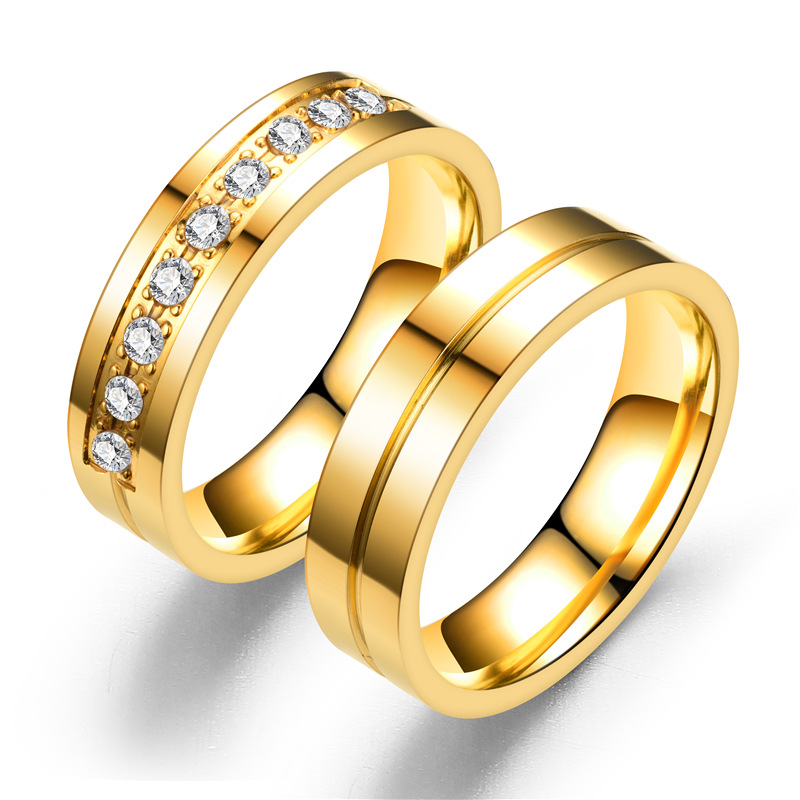 European and American new fashion couple fashion rings, exquisite diamond-encrusted couple rings, factory direct sales of novelty goods