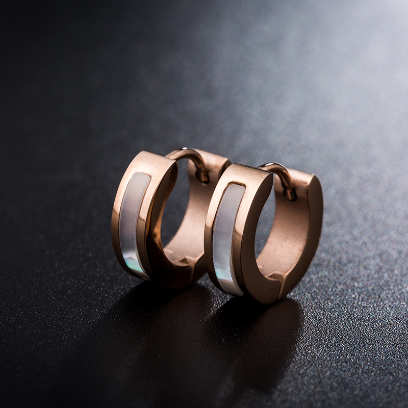 Jona New Titanium Steel Earrings for Women, Simple Circle Black and White Shell Earrings, Black Round Ear Closures Earrings