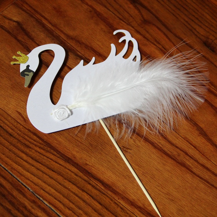 New cake decoration Swan card insertion beautiful with feather birthday cake decoration Swan flag insertion sign