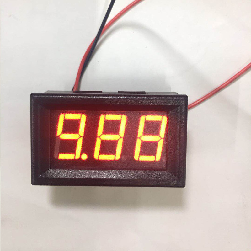 Two-line DC voltmeter head DC3.5V-30.0V digital voltmeter 0.56 lED digital tube digital display meter head