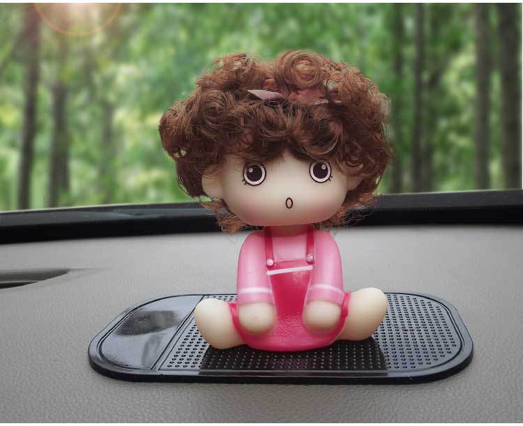 Car silicone anti-slip mat mobile phone anti-slip mat perfume storage sticker high temperature super sticky spider black wholesale