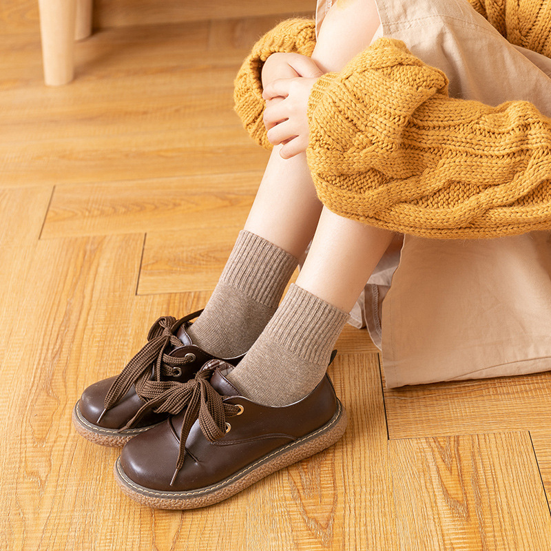 秋/冬の女性のソリッドカラーの綿の靴下ふくらはぎ半ばの長さの高層快適な女性の綿の靴下|undefined