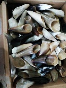 Horn comb horn scraping tube trumpet under 13 horn barrel tea peony horn scraping tube horn comb each