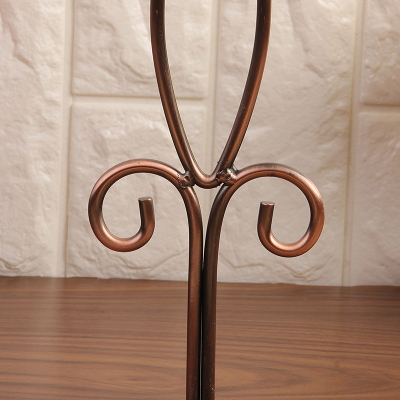 Factory wholesale creative red wine cup holder S-shaped goblet holder hanging cup holder hanging wine cup holder a generation of hair