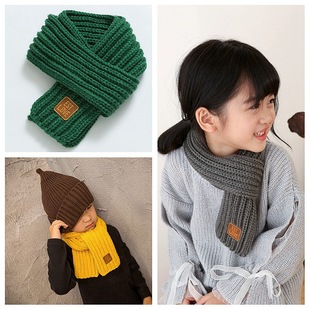 Korean style ins knitted children's warm scarf autumn and winter wool solid color leather label baby parent-child labeling scarf