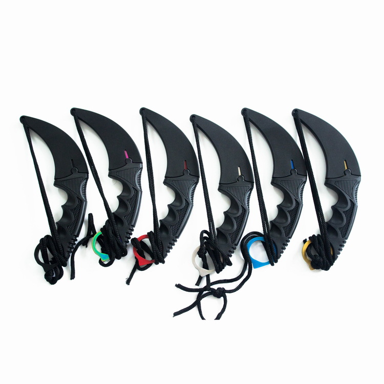 Factory Direct CSGO game claw knife wild survival claw knife non-folding knife multifunctional outdoor straight knife