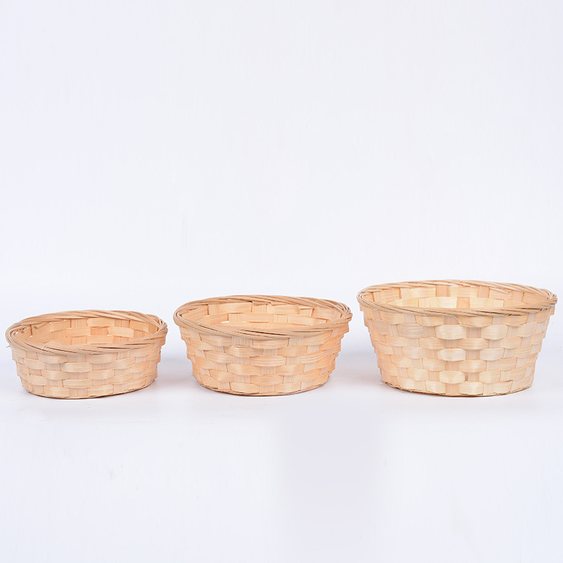 New bamboo woven portable basket small bamboo basket flower basket gift box fruit packaging basket storage bamboo basket manufacturers wholesale