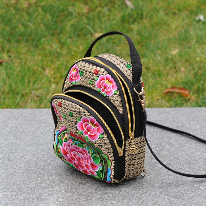 New Women's Bag All-match Crossbody Bag Ethnic Style Embroidered Canvas Simple Crossbody Bag Handbag Backpack