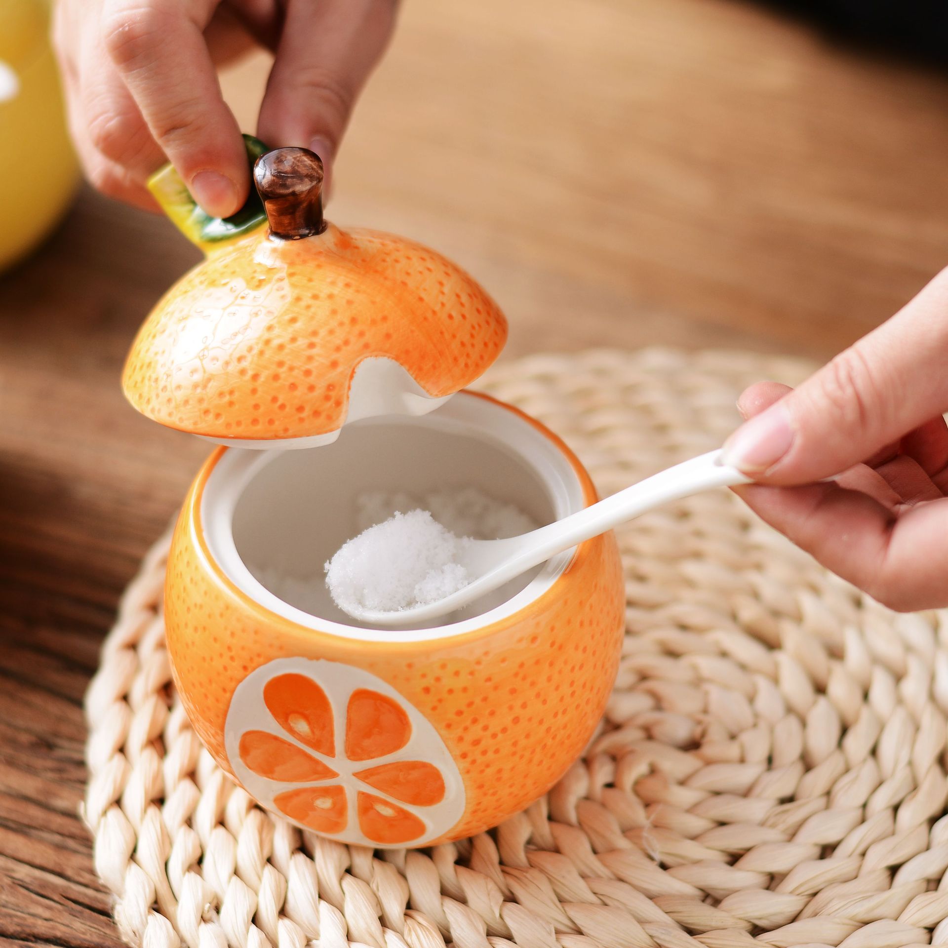 Japanese-style Ceramic Seasoning Jar Set Kitchen Supplies Household Seasoning Box Combination Seasoning Bottle Fruit Jar Swine Jar