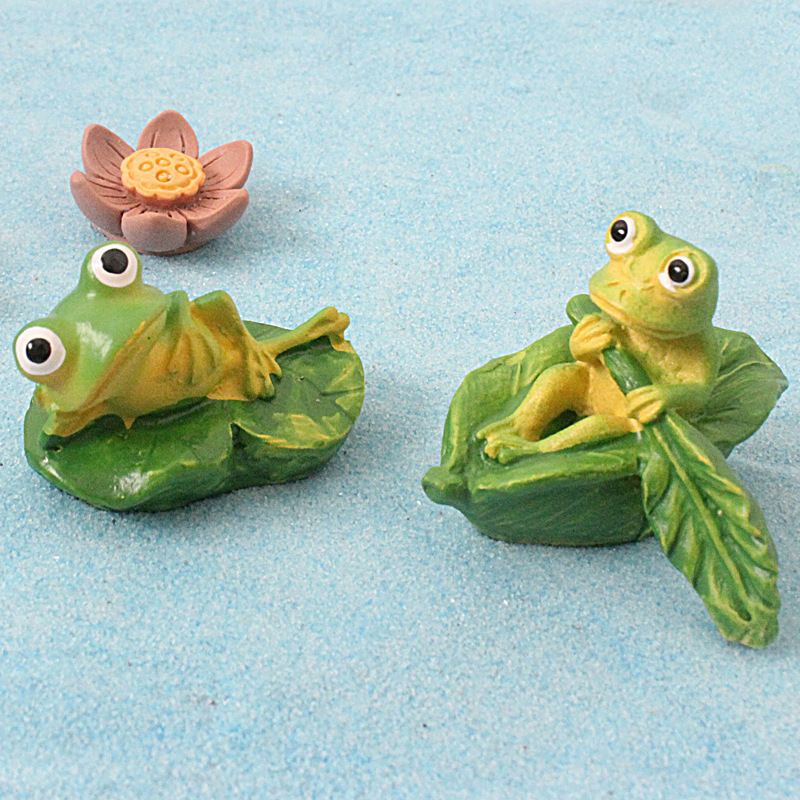 Frog Moss Micro Landscape Ornaments Cake Jewelry Fleshy Flower Leaves Frog Creative Small Ornaments DIY Material