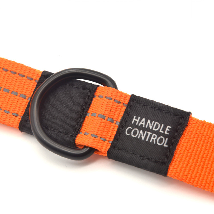 Cross-border dog car seat belt Car Pet traction rope buffer retractable reflective traction belt