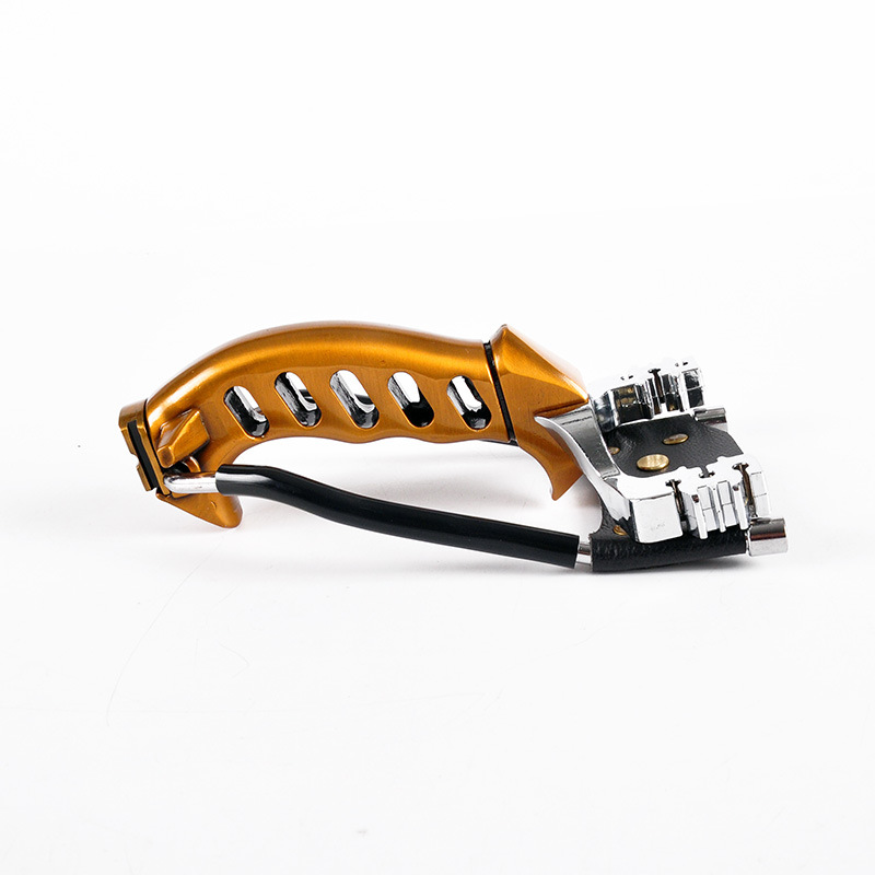 Factory direct supply three-card wrist rest labor-saving fish shooting assassin slingshot traditional outdoor fishing competitive toy accessories