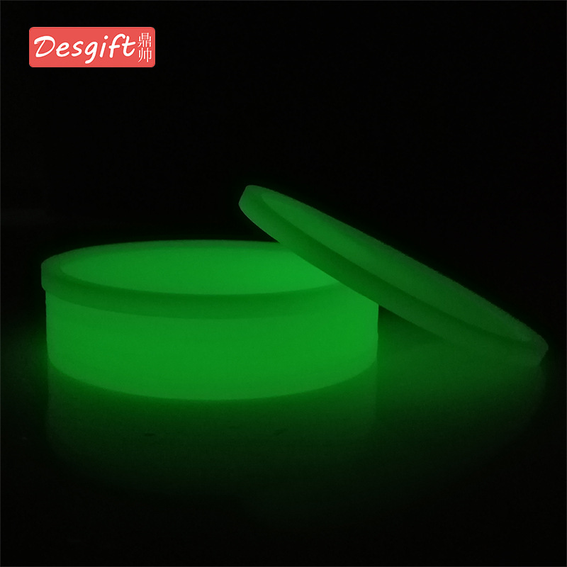 10cm Silicone Coaster Luminous Coaster Non-Slip Mat Heat Insulated Amazon Waterproof Luminous Silicone Mat Printed LOGO